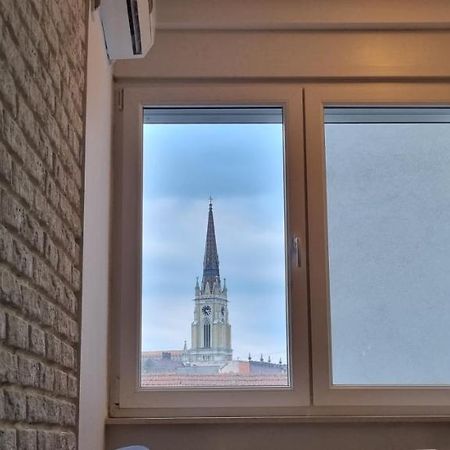 Grove II Apartment = Strict City Centre Novi Sad Eksteriør billede